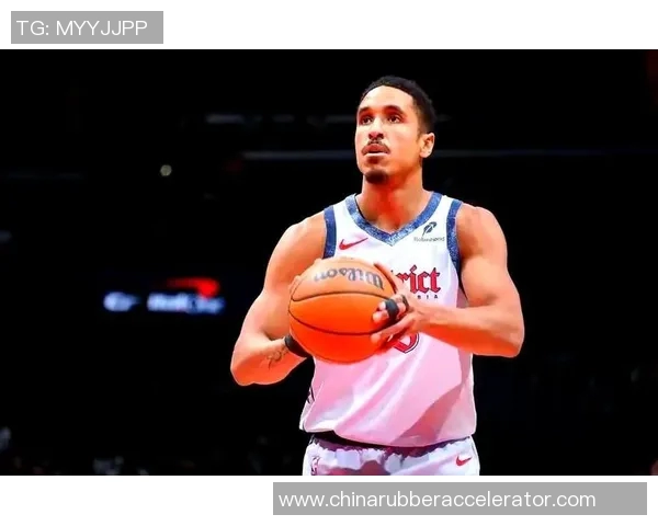 马尔科姆布罗格登：从NBA新星到篮球场上的全能战士